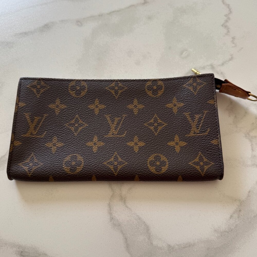 Louis Vuitton Vintage Monogram Pochette Accessoires 24 - 1998 (SP0928)